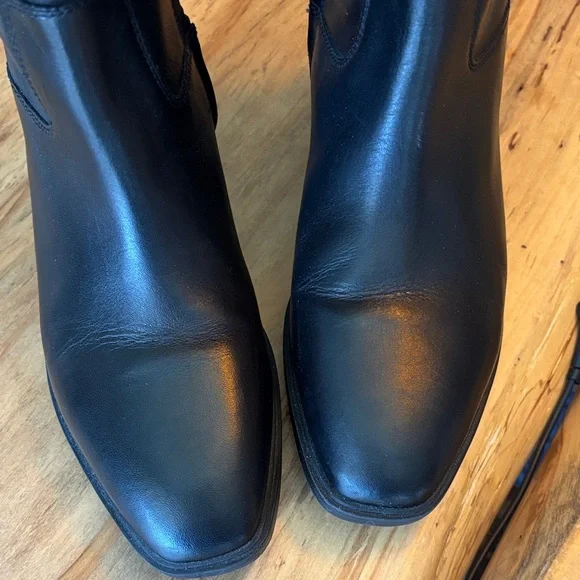 Sam Edelman size 8 Black and Whiskey Riding Boots - Picture 4 of 10